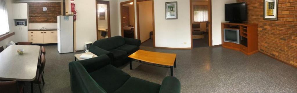 Marlo Caravan Park & Motel Exterior photo